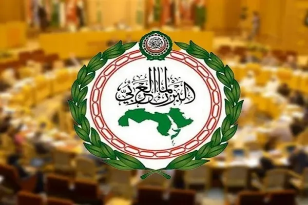 البرلمان العربي يرحّب بتقديم الدنمارك قانوناً لحظر الإساءة إلى الأديان
