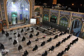 احیای شب بیست و یکم ماه رمضان/ امامزاده یحیی(ع) سمنان