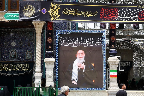 رهبر شهید