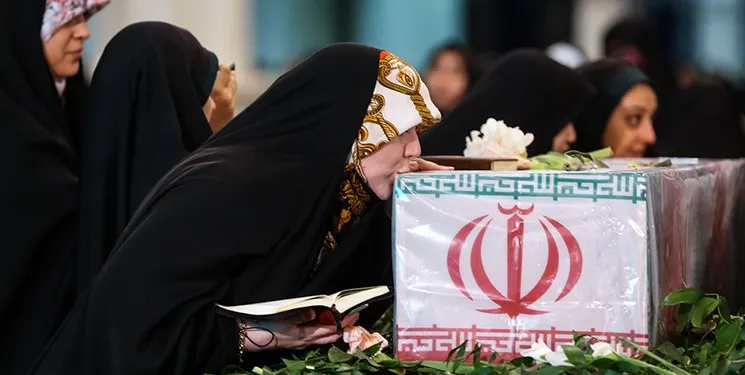 همایش «بانوان خورشید» با حضور خانواده شهدا برگزار می‌شود