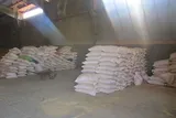 کشف ۱۰۰ تن کالای اساسی احتکار شده در لرستان