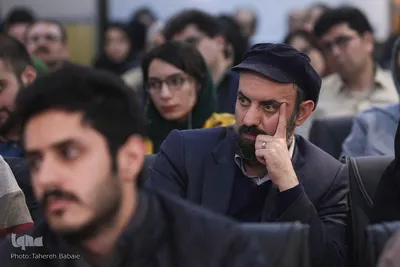 رونمایی کتاب فضایل ذهن اثر زگزبسکی