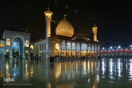 بارش اولین باران پاییزی در آستان حضرت شاهچراغ(ع)
