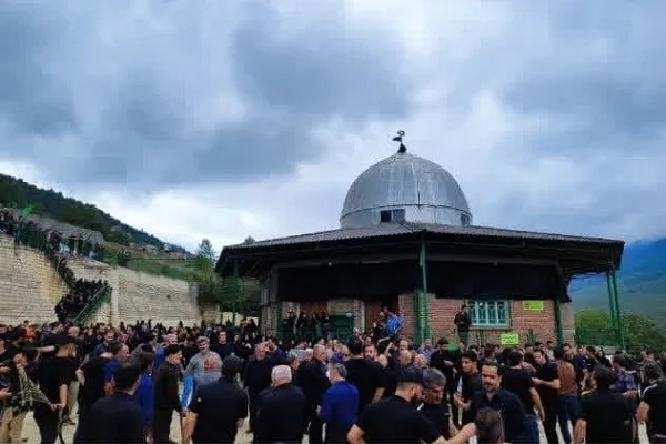 عزاداری محرم در آستان مقدس امامزاده یحیی(ع) روستای گنکرج‌کلا آمل