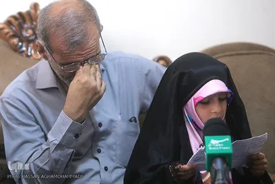 پدر و دختر شهید قرآنی مدافع حرم «مصطفی صدرزاده»