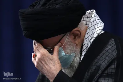 آخرین شب عزاداری حضرت اباعبدالله الحسین (ع) با حضور رهبر انقلاب اسلامی در حسینیه امام خمینی (ره)