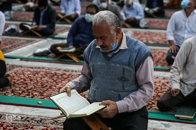 جزءخوانی قرآن کریم در حرم مطهر امام رضا(ع)
