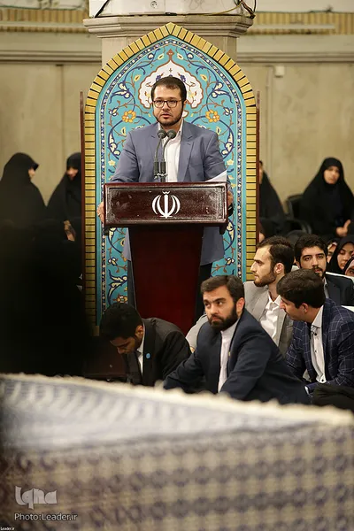 دیدار جمعی از دانشجویان و نمایندگان تشکل‌های دانشجویی با رهبر انقلاب