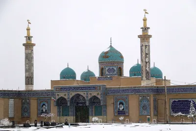 بارش برف در شهر تاریخی ایزدخواست فارس