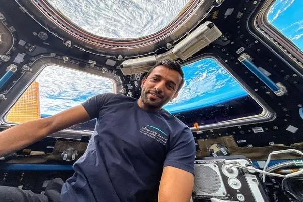 BAE astronotu uzaydan Mekke ve Medine’nin görüntülerini paylaştı