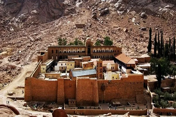 Texto del Pacto del Profeta Muhammad con los Monjes del Monte Sinaí (II)