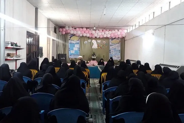 هدف از حضور زنان در جامعه ایمانی، افزایش كمالات است