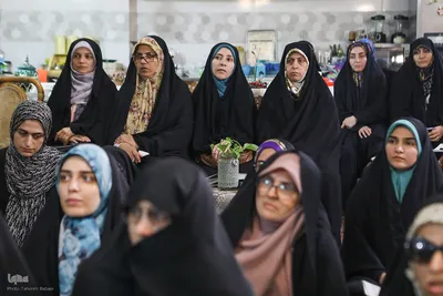 جشن روز معلم در جلسه آموزشی سیدمحسن موسوی‌بلده