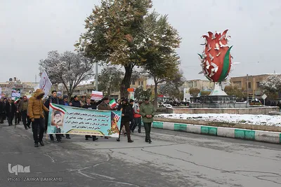 خروش انقلابی امت حزب‌الله اراک در محکومیت جنایات فتنه‌گران

