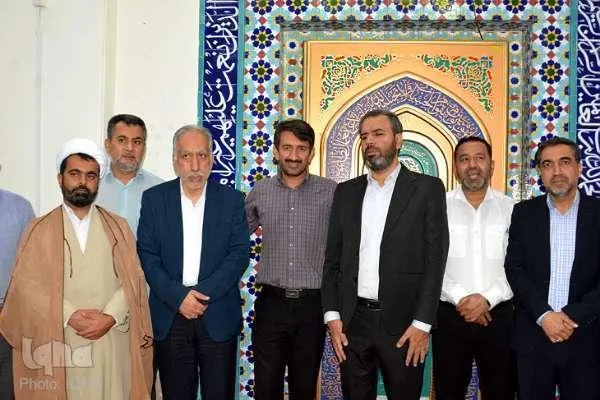 کرسی تلاوت قرآن در مسجد النبی(ص) مجتمع گاز پارس جنوبی استان بوشهر