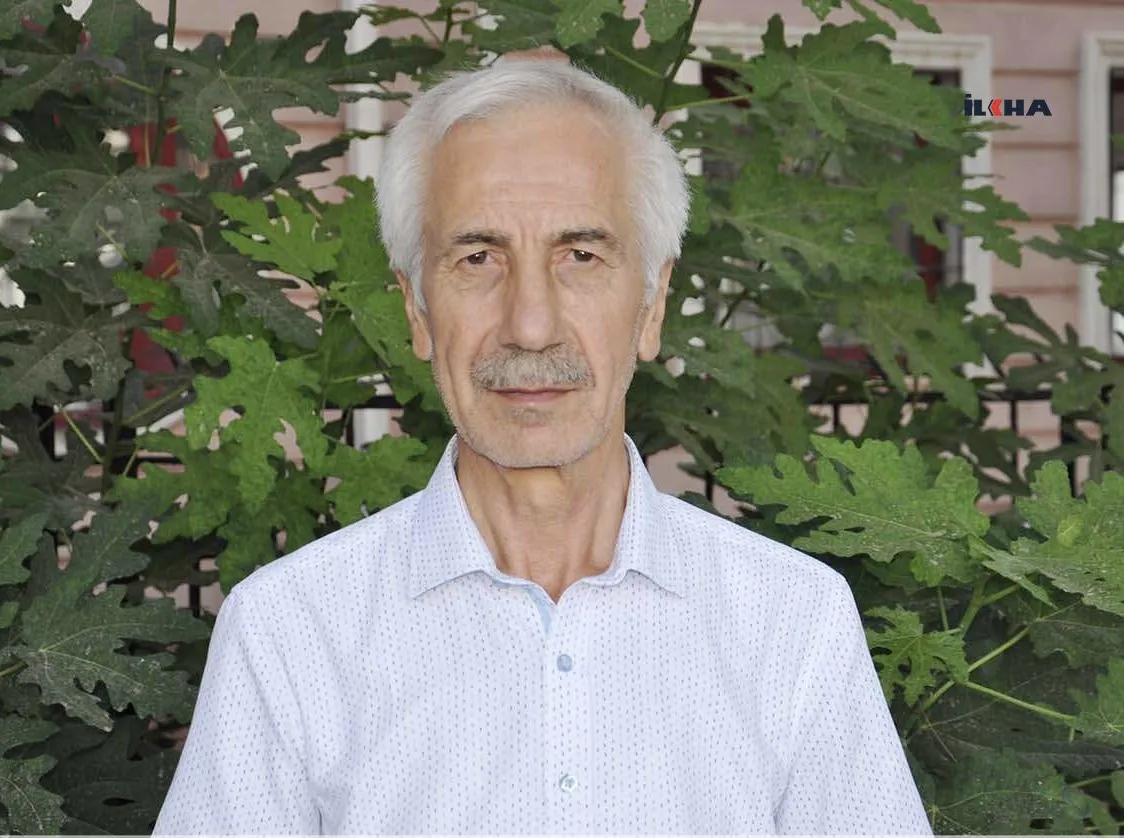 “Eğitim sistemi inanç yoksunu bir gençlik yetiştiriyor”