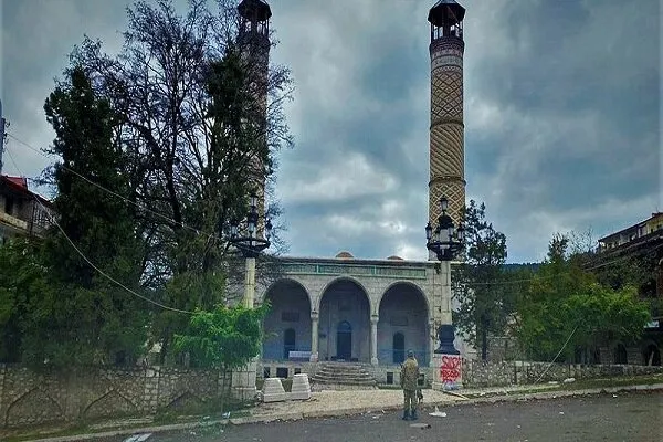 28 ildən sonra Şuşada cümə namazı qılındı