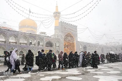 بارش اولین برف زمستانی در مشهد ـ حرم رضوی