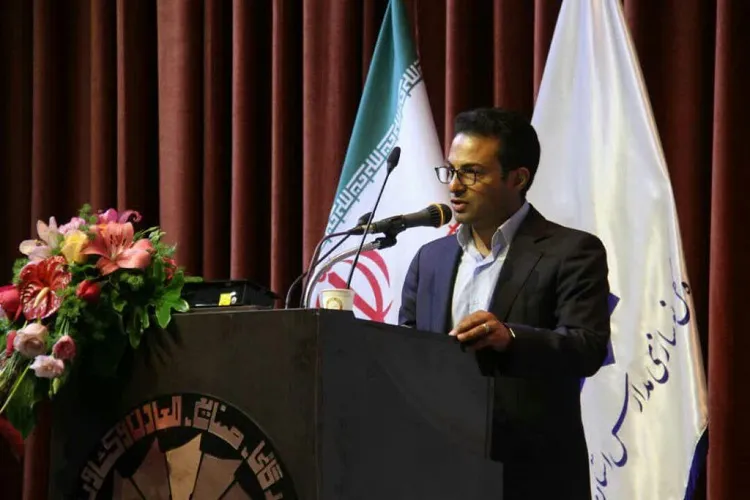 مدارس خشت و گلی کرمان برچیده می‌شوند