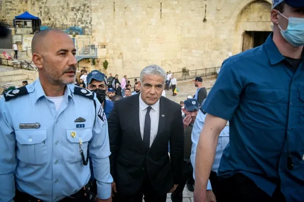 Palestinians Slam Zionist FM Visit to Occupied al-Quds