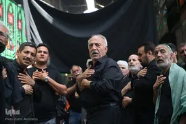 عزاداری عاشورا در چهارراه گلوبندک