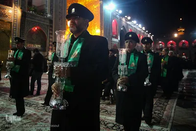 خطبه‌خوانی شب شهادت امام رضا(ع) در حرم مطهر رضوی