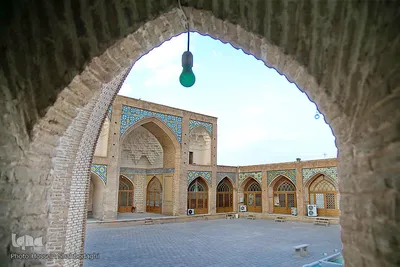 Die Große Atiq-Moschee in Qom