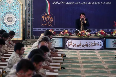 محفل انس با قرآن کاروان قرآنی انقلاب در شهرستان جاسک