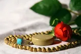 فلسفه نماز، خم نشدن مقابل معبودهای ساختگی است