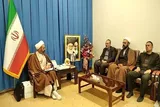 فعالیت‌های هنری در راستای اعتلای ارزش‌های اخلاقی باشد