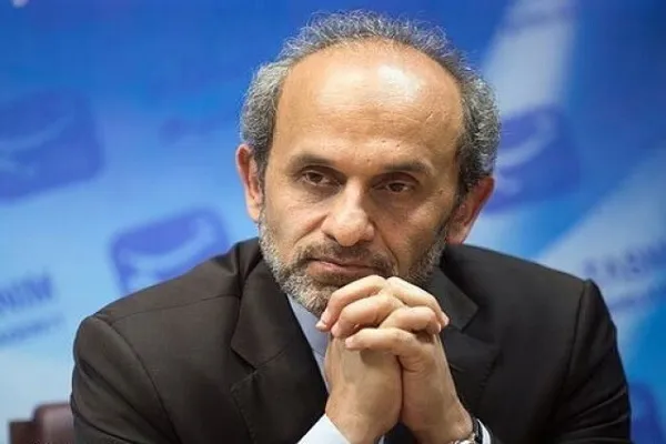 بیعت رئیس و کارکنان سازمان صداوسیما با آیت‌الله سیدمجتبی خامنه‌ای