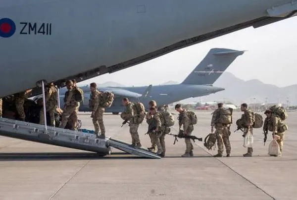 UK tamatkan operasi pemindahan dari Afghanistan