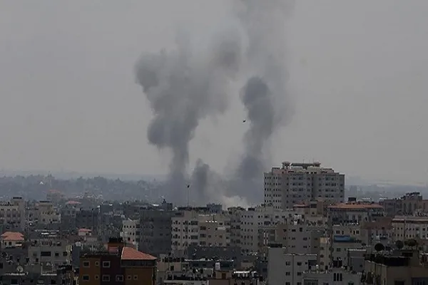 İsrail'in Gazze'ye hava saldırılarında 1 Filistinli şehit oldu