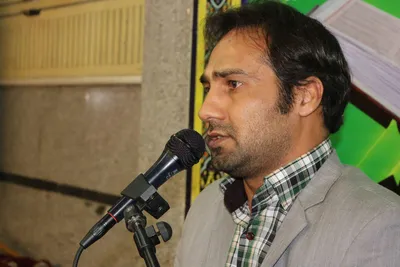 محمد کاظمی قاری قرآن کریم