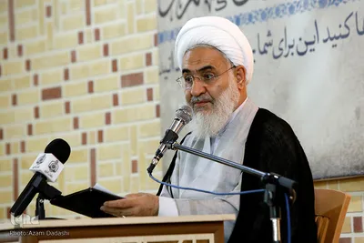همایش حافظان قرآن کریم و آیین تجلیل از برگزیدگان شانزدهیم آزمون سراسری حفظ و مفاهیم قرآن کریم در قزوین