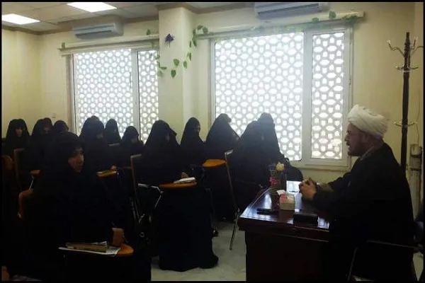 Suudi Arabistan'da kadın kârilere kıraat icazetnamesi verildi