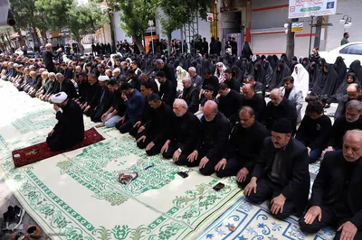 اقامه نماز ظهر عاشورا در اهر