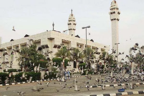 Mekke’de 12 binden fazla camii Ramazan ayını karşılamaya hazır