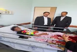 عیادت دادستان مرکز استان کردستان از دختران قربانی کودک‌آزاری در سنندج