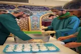 فیلم | شیرین کردن کام زائران حرم بانوی کرامت به مناسبت ولادت امام رضا(ع)