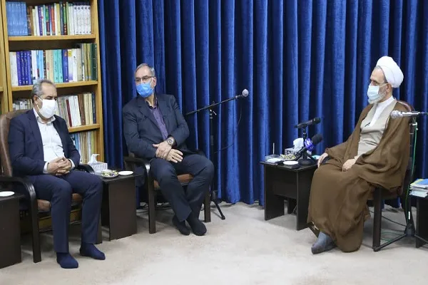 راه‌اندازی طرح واکسیناسیون شبانه‌روزی در قم