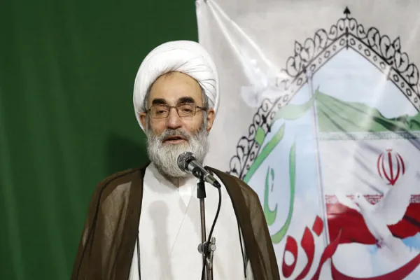 دشمن از حجاب و موفقیت دختران ایران اسلامی می‌ترسد