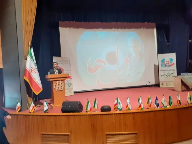 اصل کار مسئولان خدمت به مردم باشد / اقتدار فرهنگی؛ رمز موفقیت کشور