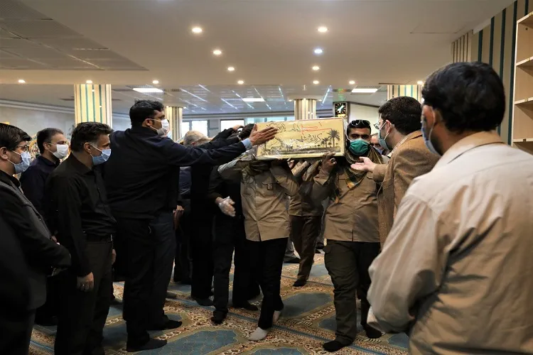 وداع مدافعان سلامت فارس با شهید گمنام