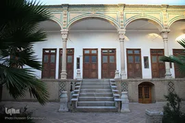 روز قم