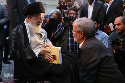 دیدار جمعی از شاعران و اهالی فرهنگ و ادب با رهبر انقلاب