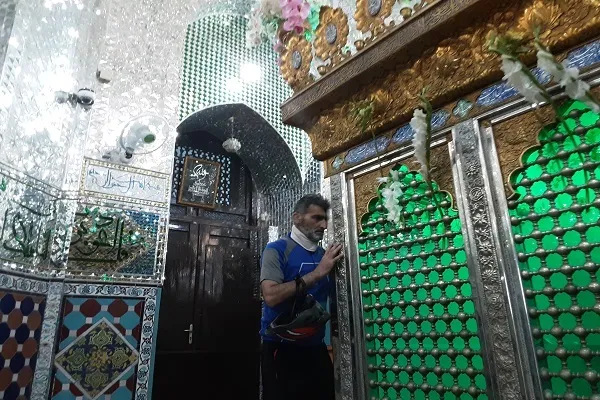 بدرقه دوچرخه سوار بابلسری که به سوی حرم حضرت معصومه(س) رکاب می زند