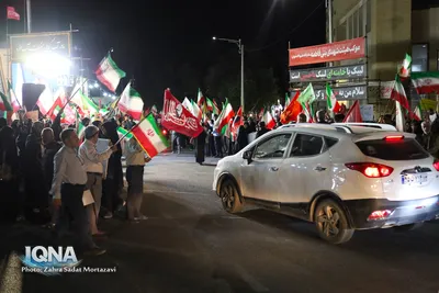 زنجیره مردمی حمایت از عفاف و حجاب در میدان شهدای اصفهان