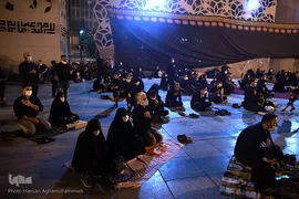 عزاداری شب سوم محرم در میدان امام حسین(ع)