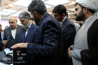 بازدید وزیر فرهنگ و ارشاد اسلامی از نمایشگاه بین المللی قرآن کریم
